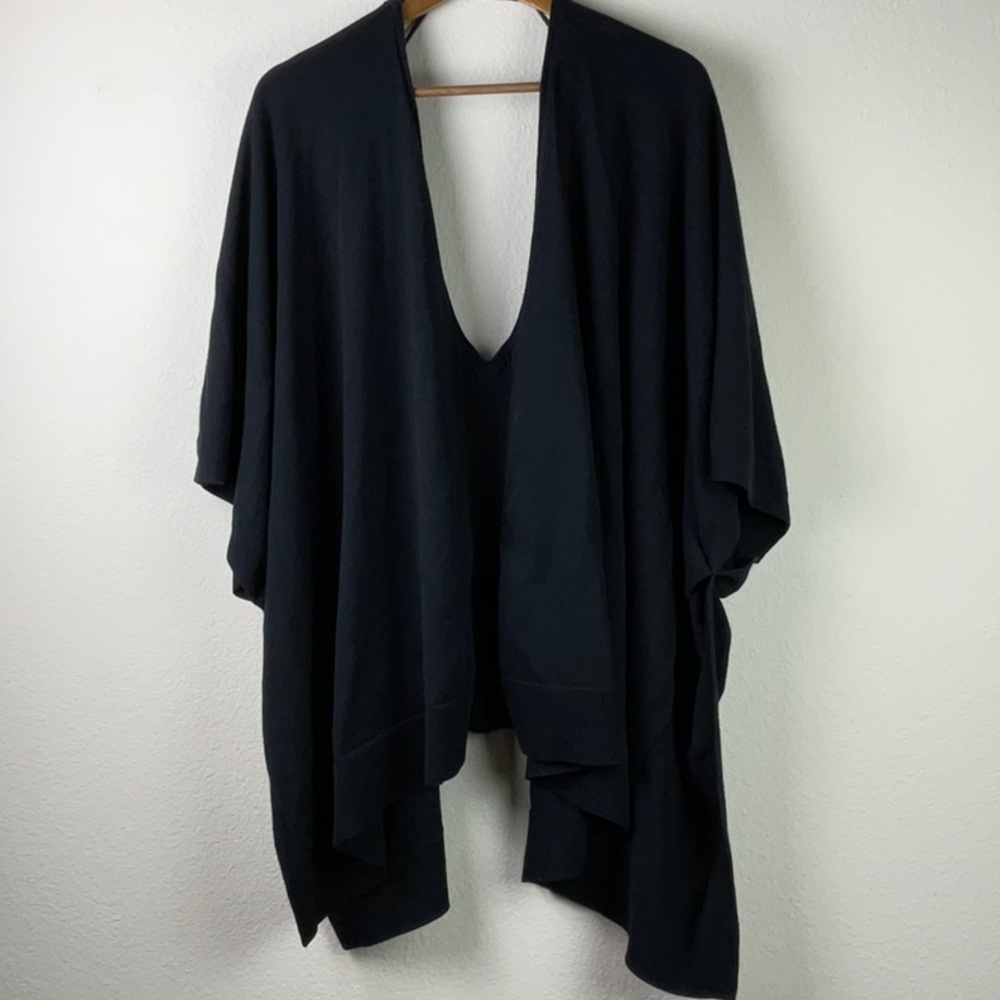 Lululemon Free To Coast Cape/Wrap/Poncho